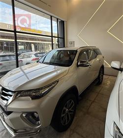 تۆیۆتا فۆرچێنەر